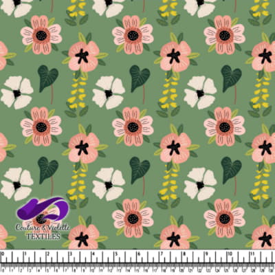 Motif floral rose et blanc sur fond vert