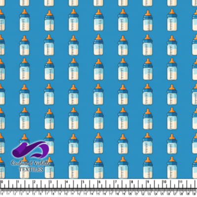 Motif de Biberons sur Fond Bleu