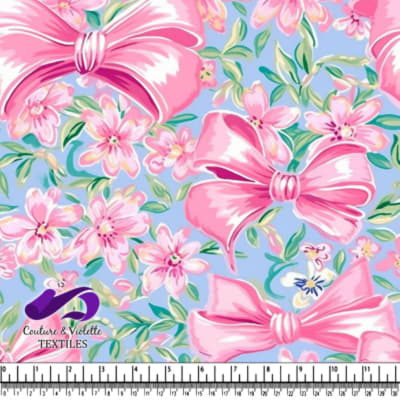 Nœuds Roses et Motif Floral sur Fond Bleu