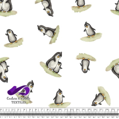 Small animals - Penguin - White