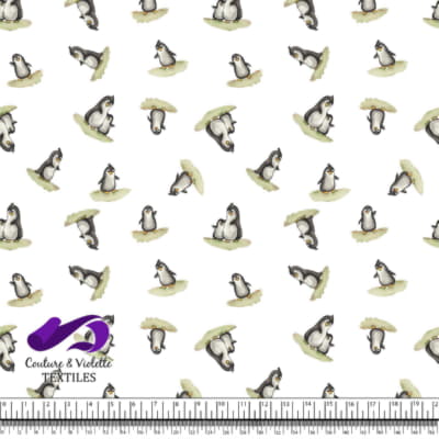 Small animals - Penguin - White